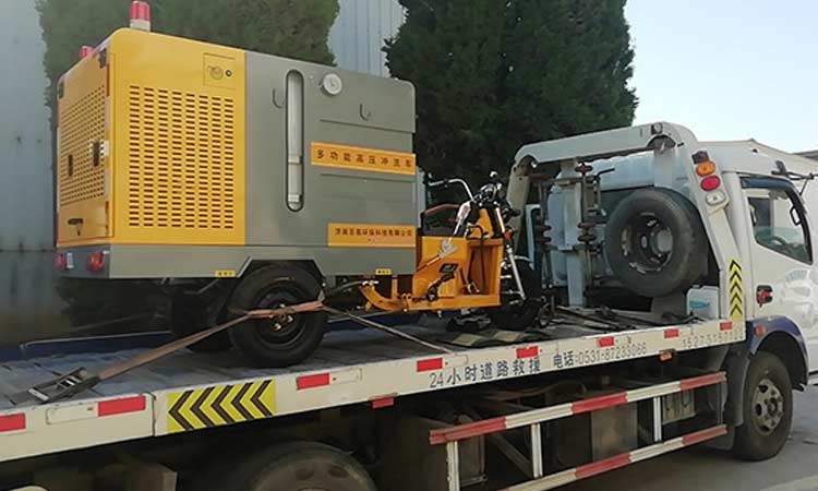 小型電動高壓清洗車發往山東某環衛