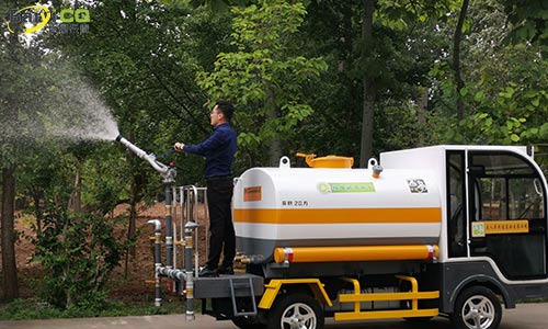 降塵霧炮灑水車適合景區使用嗎？