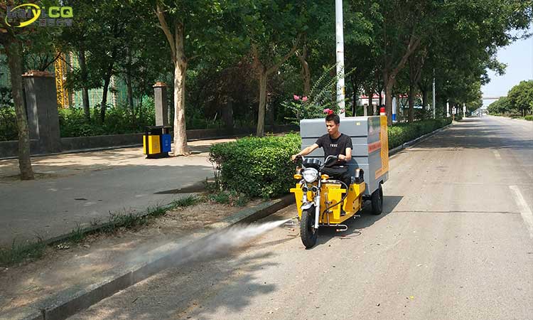 三輪高壓清洗車(chē)