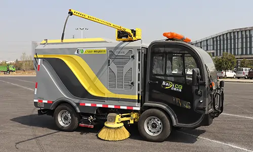 道路洗掃車,路面污漬清潔“專家”