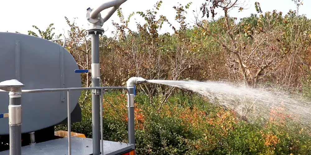 小型灑水抑塵車 小型灑水抑塵車/