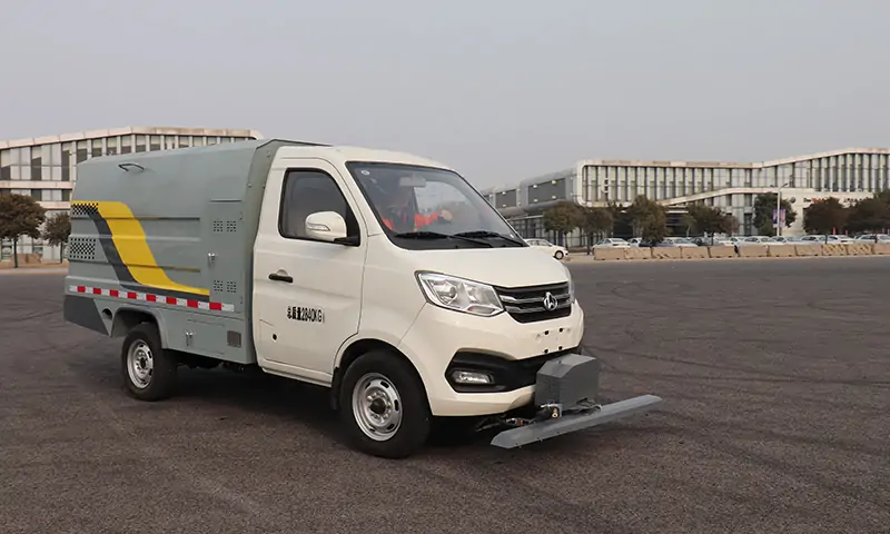 可上牌純電動(dòng)洗掃車！自動(dòng)檔位，動(dòng)力強(qiáng)勁，背街小巷路面衛(wèi)生的新利器