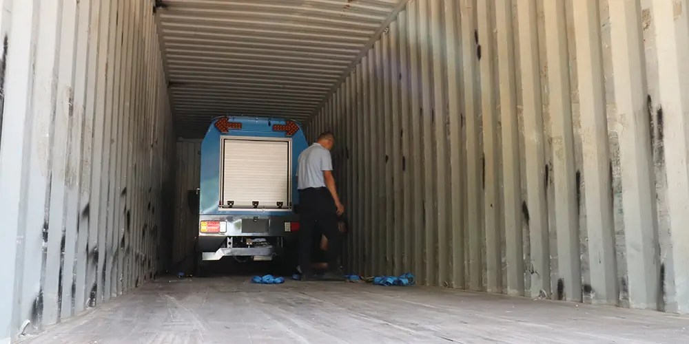 道路洗掃車_路面污漬清潔“專家”_電動洗掃車_環衛洗掃車_小型洗掃車 道路洗掃車_路面污漬清潔“專家”_電動洗掃車_環衛洗掃車_小型洗掃車