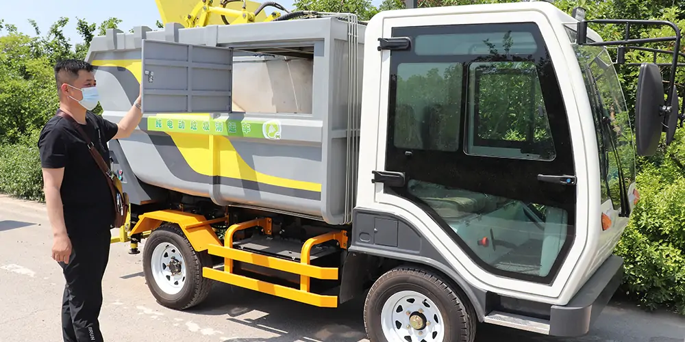 后裝式垃圾清運車_環衛垃圾車_市政垃圾車_小型環衛垃圾車
