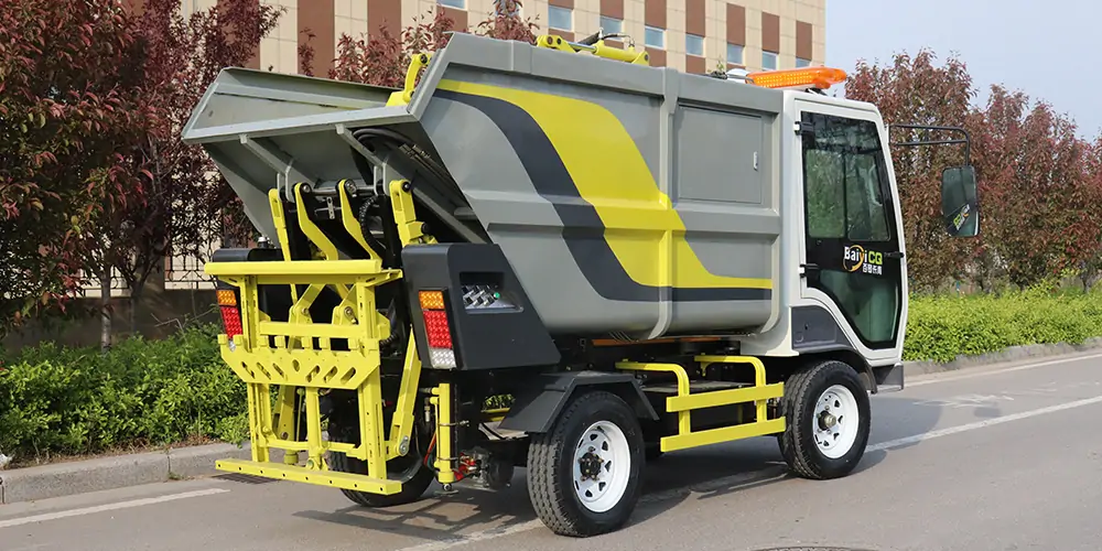 掛桶式垃圾車 后裝式垃圾清運(yùn)車 生活垃圾車 保潔垃圾車 運(yùn)輸垃圾車