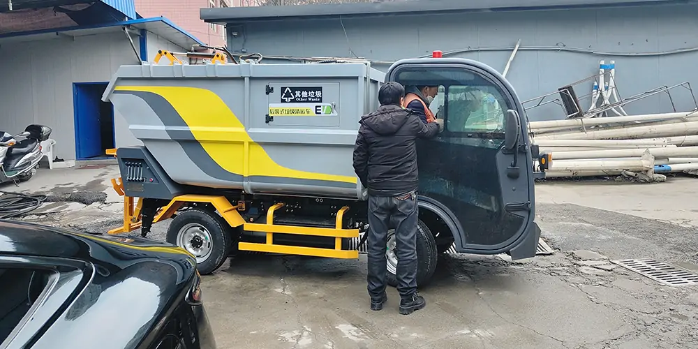 電動環(huán)衛(wèi)垃圾車,電動掛桶垃圾車,環(huán)衛(wèi)電動三輪垃圾車,后裝垃圾車,掛捅垃圾車 電動環(huán)衛(wèi)垃圾車,電動掛桶垃圾車,環(huán)衛(wèi)電動三輪垃圾車,后裝垃圾車,掛捅垃圾車