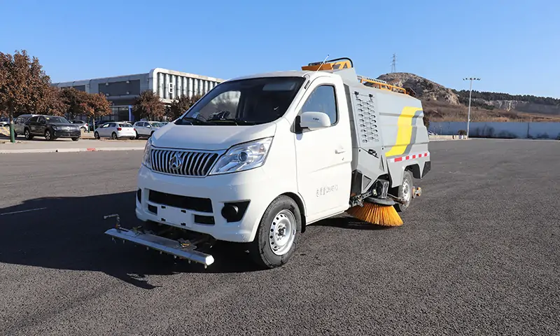 綠色環(huán)保，城市清潔新力量：全新純電動(dòng)洗掃車