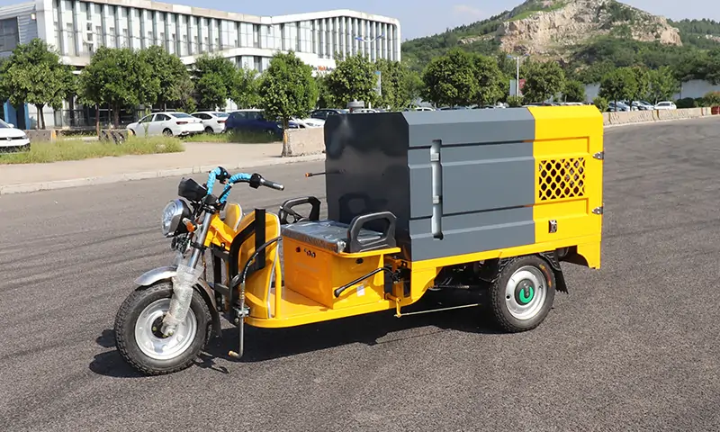 可上牌照多功能高壓清洗車,城市環境衛生治理的好幫手