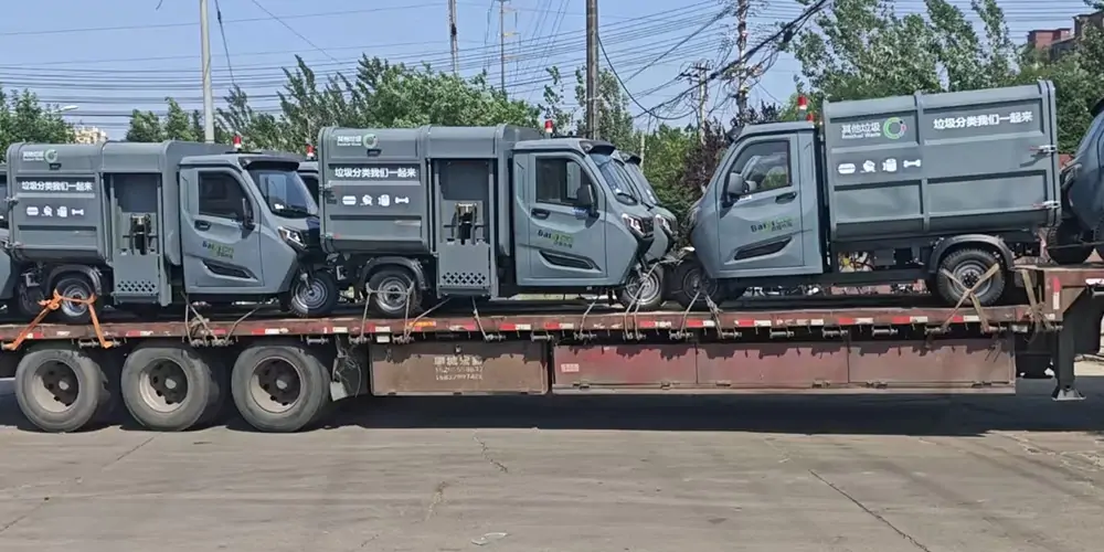 新能源側裝式垃圾清運車,側裝垃圾車,垃圾車,新能源垃圾車 新能源側裝式垃圾清運車,側裝垃圾車,垃圾車,新能源垃圾車