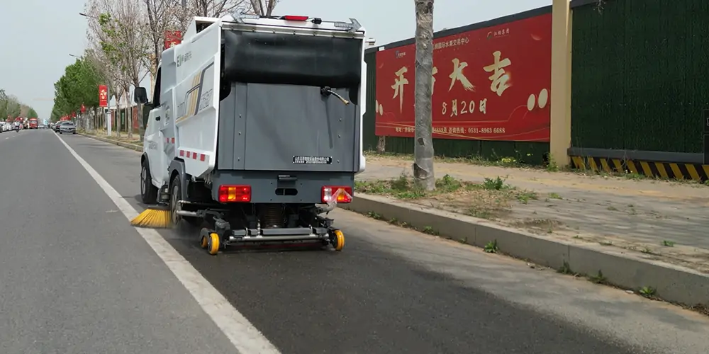 新能源洗掃車_小型洗掃車_洗掃車_純電動洗掃車